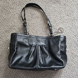 Coach Black Leather Shoulder Bag